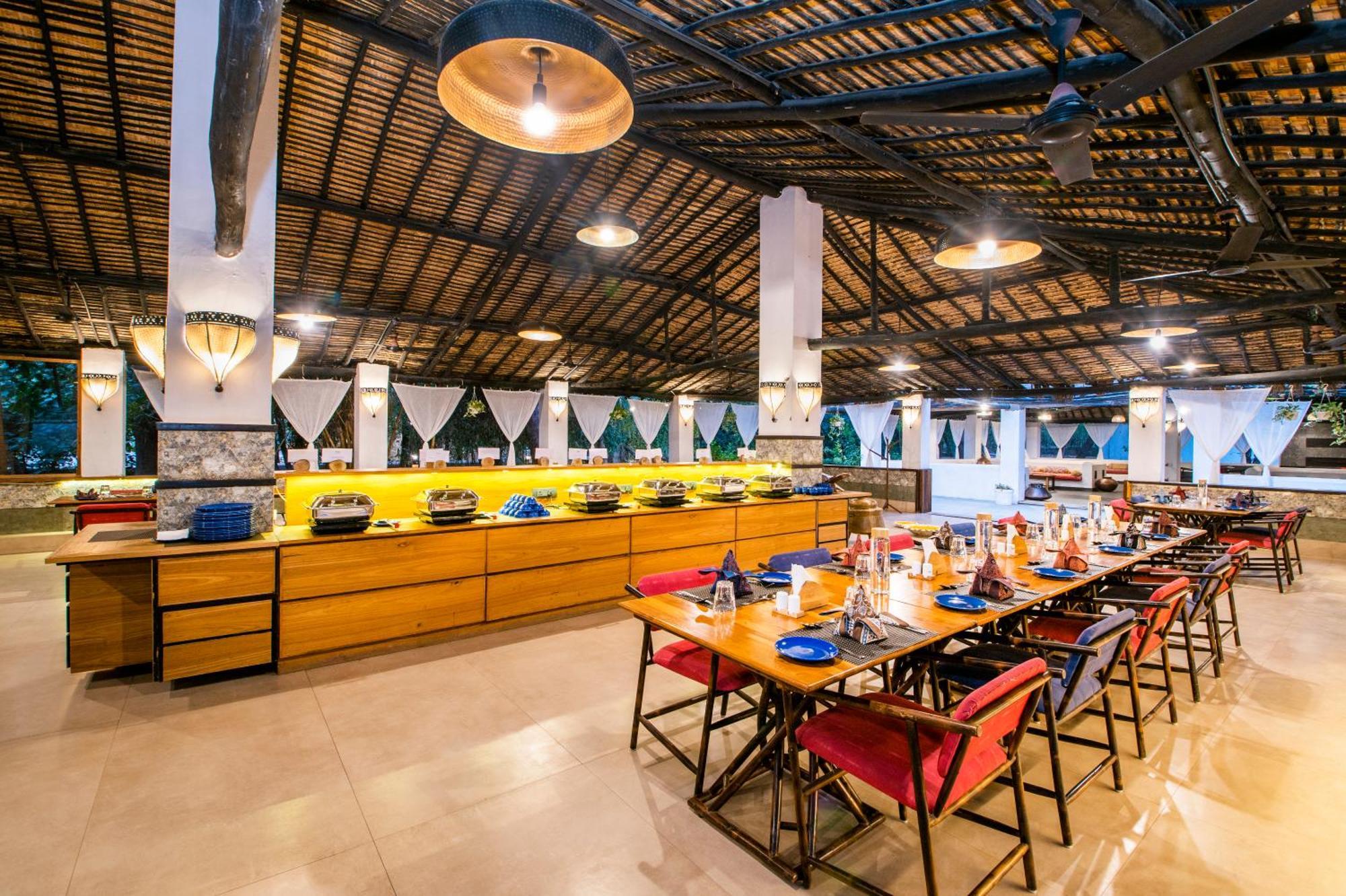Rann Riders Hotel Dasada Exterior photo