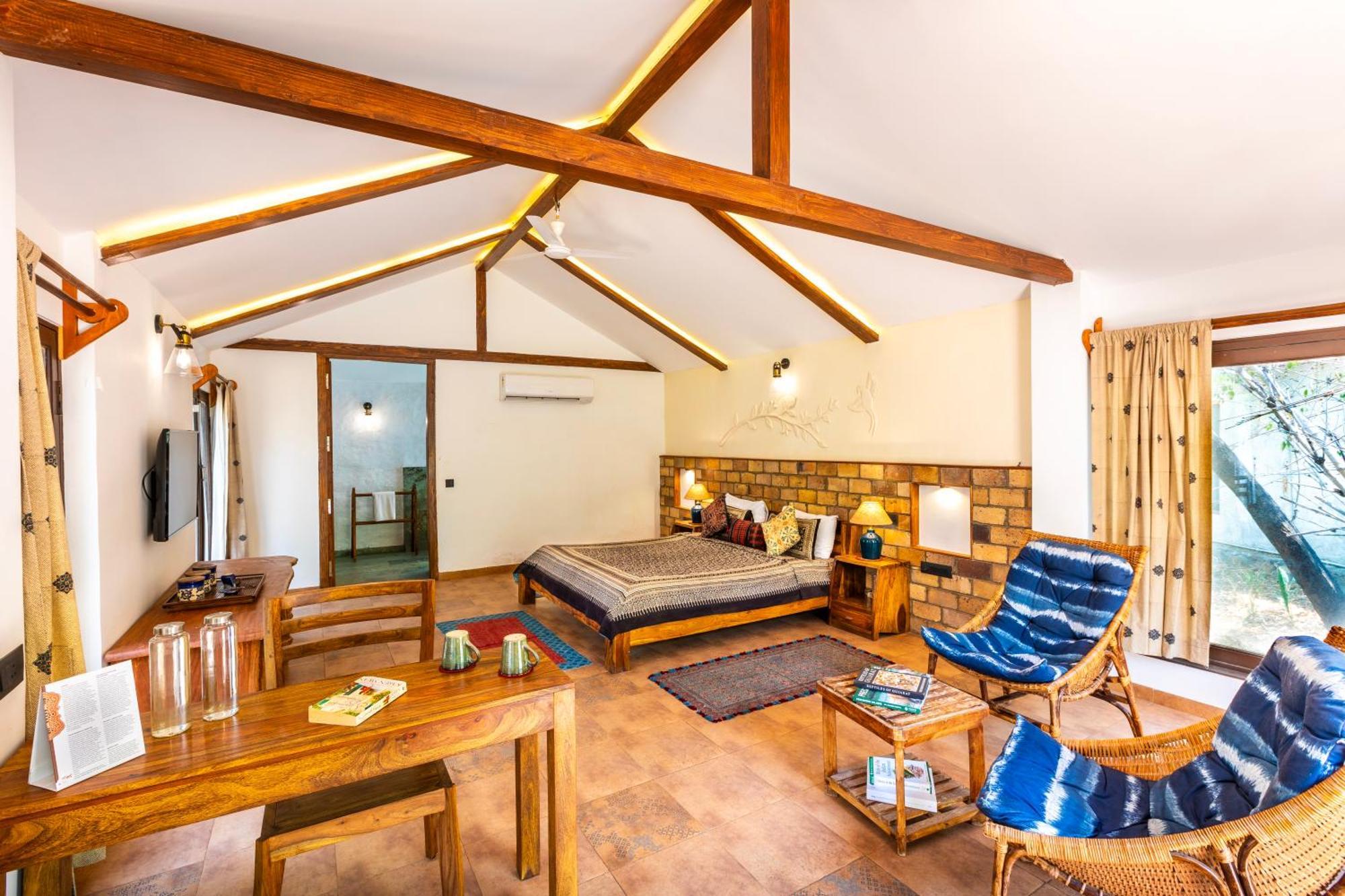 Rann Riders Hotel Dasada Exterior photo