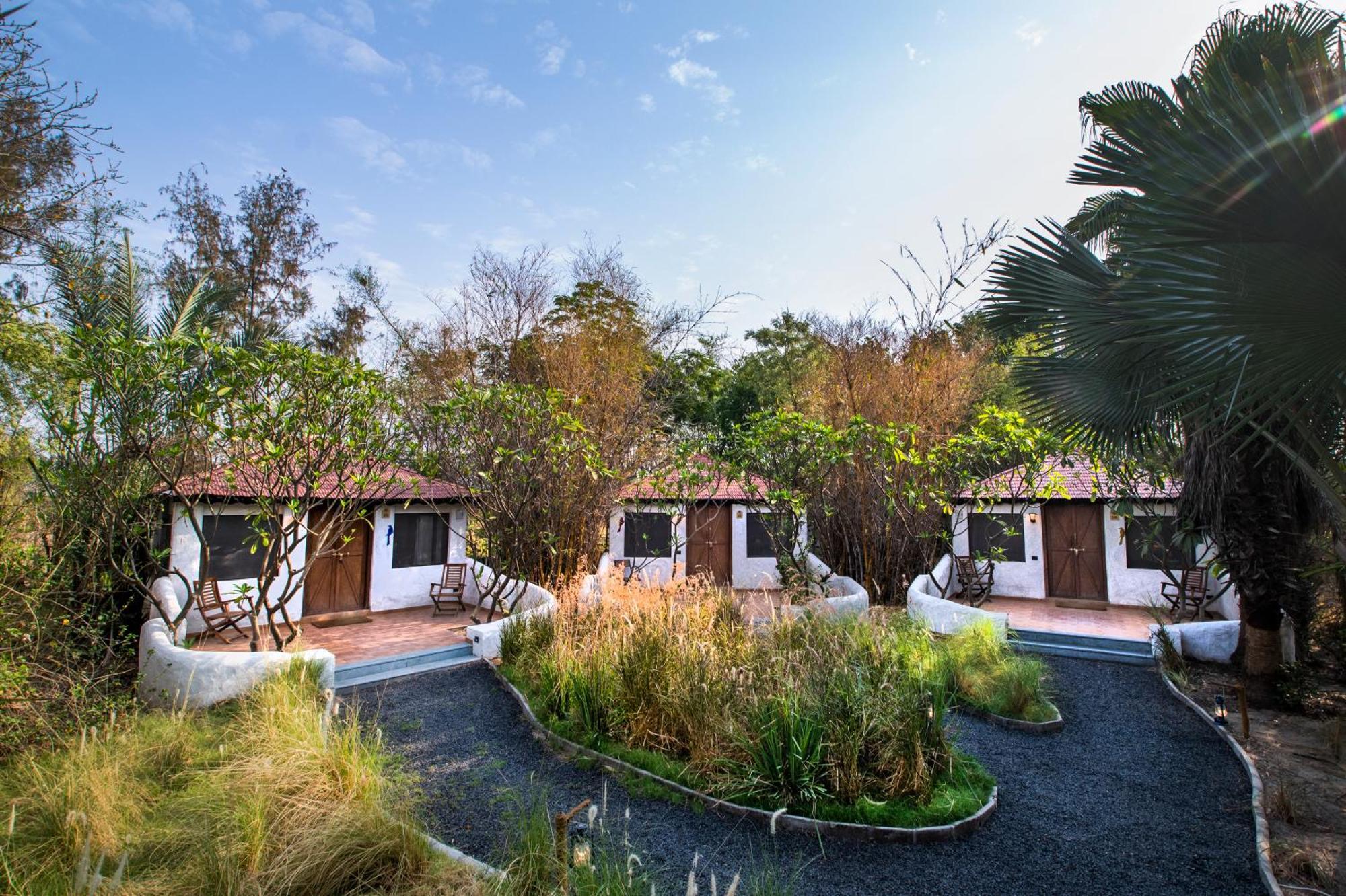 Rann Riders Hotel Dasada Exterior photo